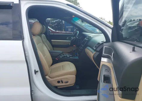 2016 Ford Explorer Xlt z USA, uszkodzony, nr VIN 1FM5K8D89GGC27313